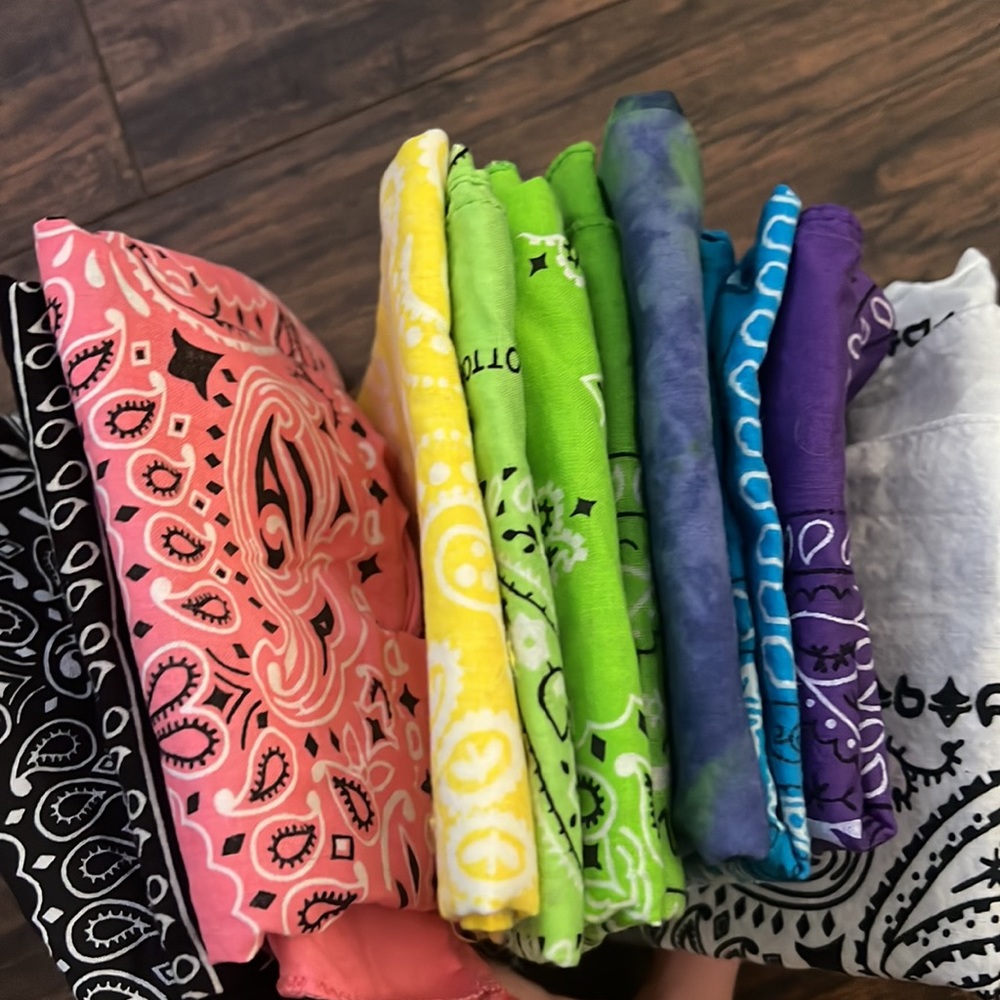 Assorted handkerchiefs